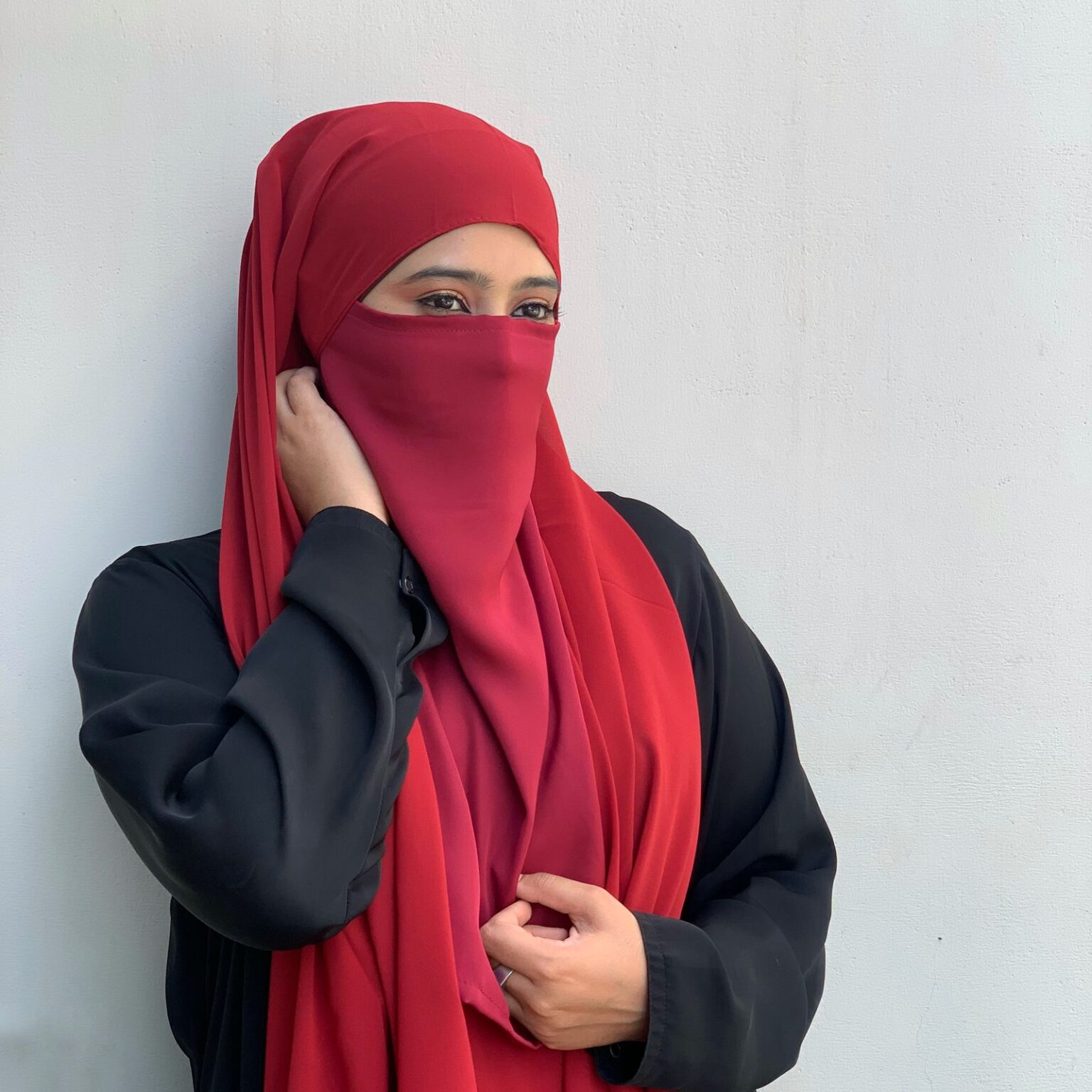 Hijab Niqab Set Ruby Red Thehijabdotcom